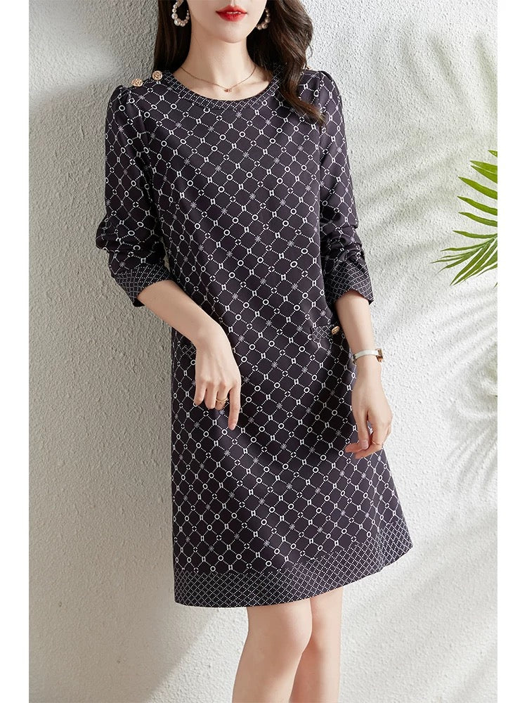 French 2024 autumn new retro fashion plaid print dress women's fat mm slimming temperament a-line skirt