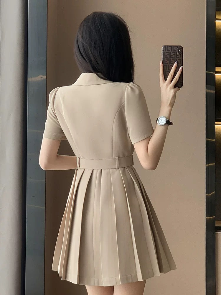 French style polo pleated dress for women summer 2025 new European goods small temperament short-sleeved skirt