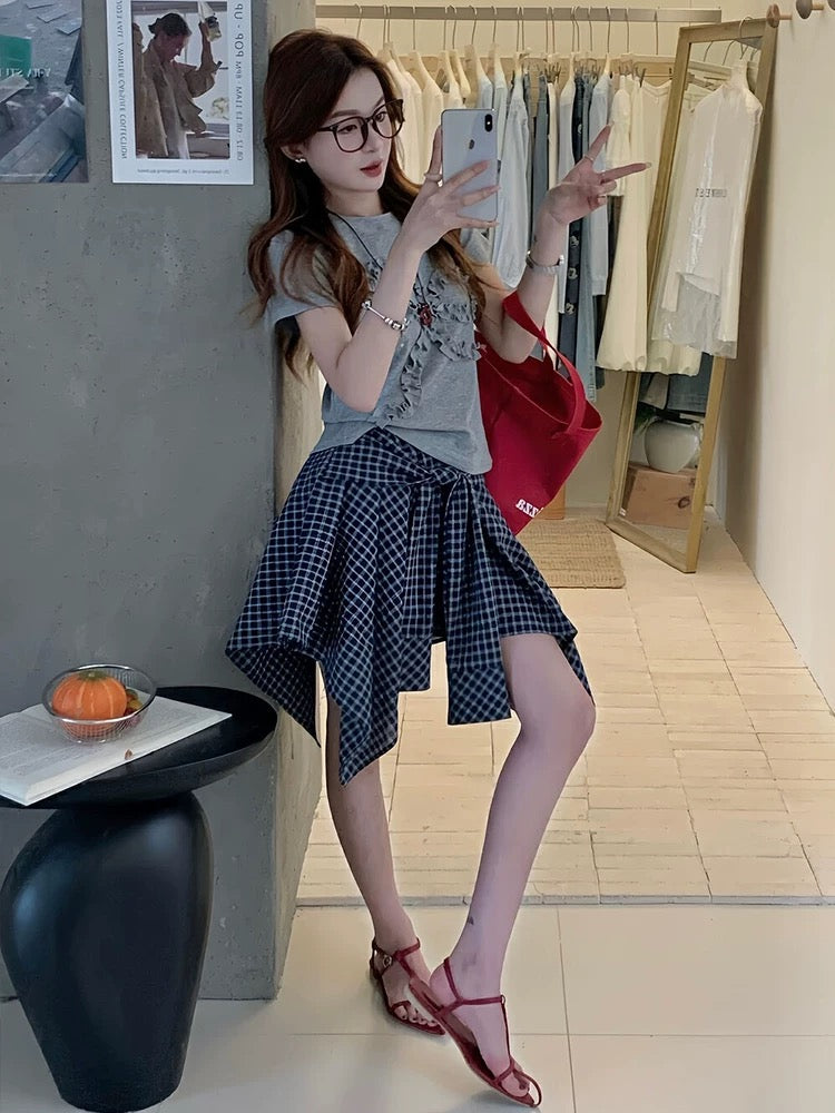 Design casual suit bow tie T-shirt strap plaid skirt two-piece suit women's summer wear a complete set