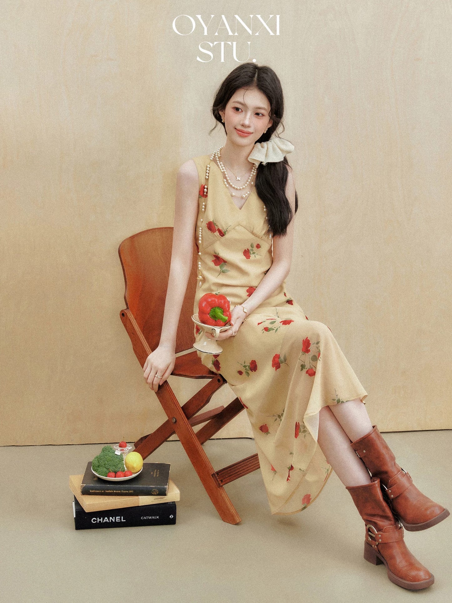 Ouyang Xi's "Yellow Mist Rose" spring French V-neck floral sleeveless long dress with elegant waist and slimming dress