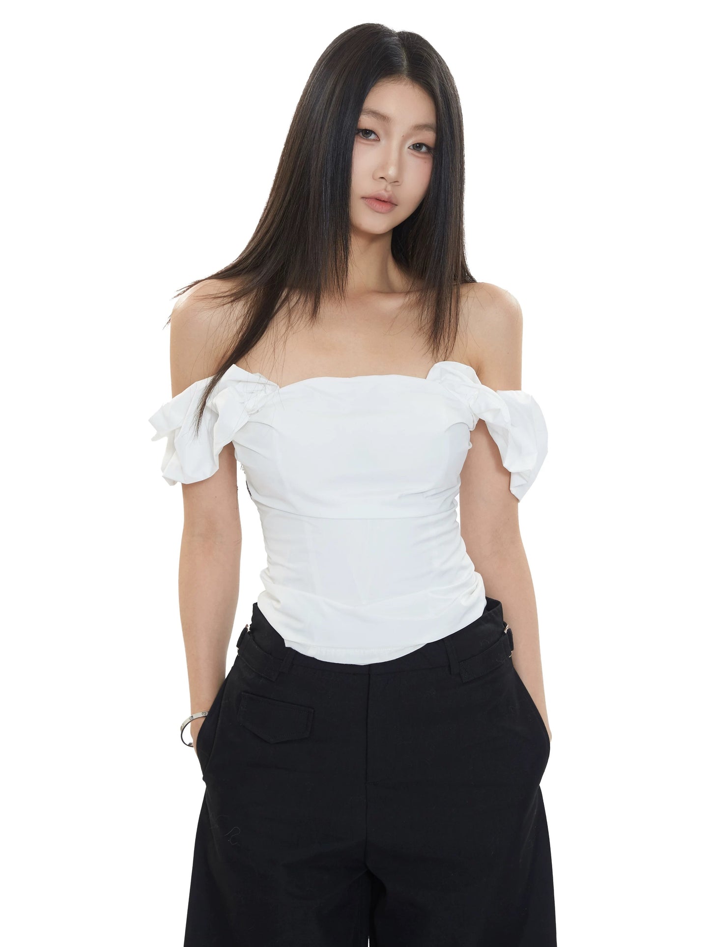 WITHMIN short-sleeved one-shoulder waisted short top for women in summer, slimming and pure, chic design T-shirt