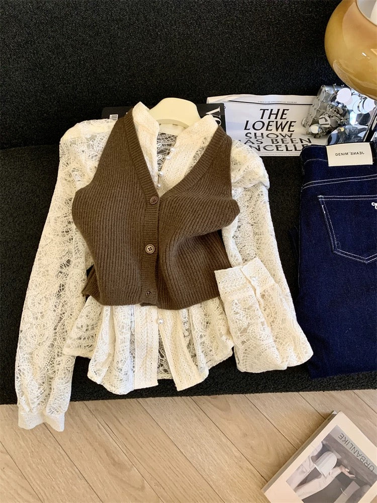 Jade Closet direct store recommendation ~ Medela sweet style knitted vest hollow lace shirt two-piece set