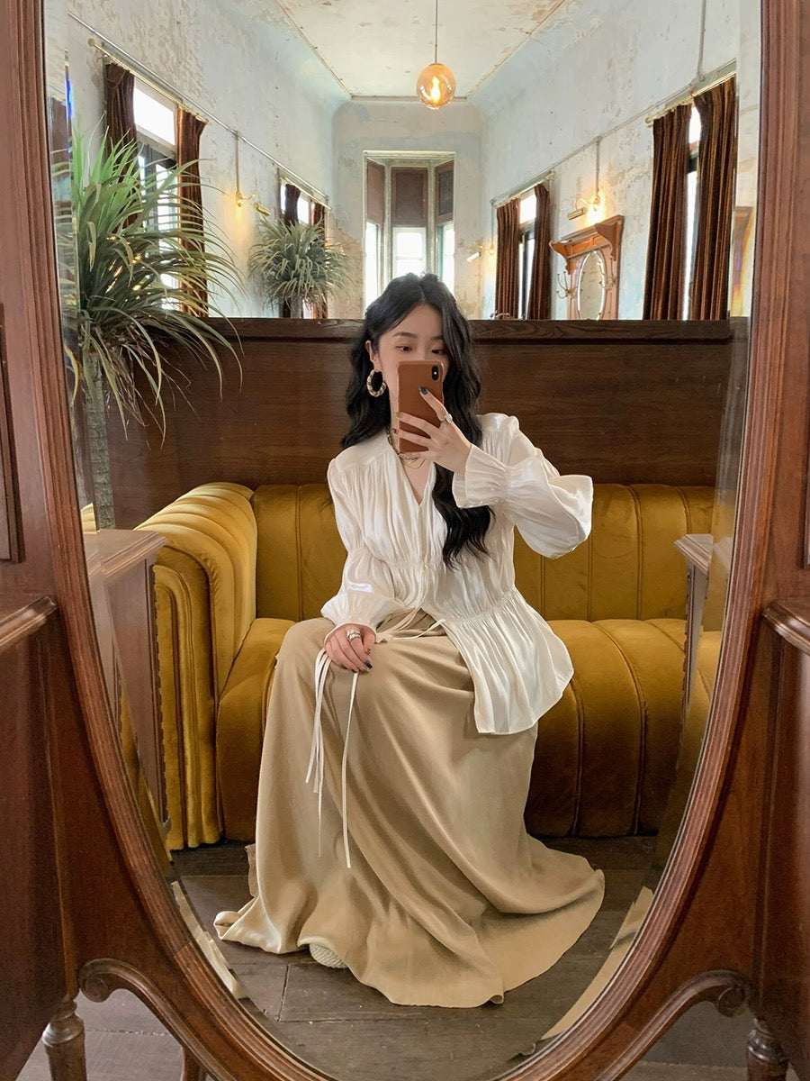 Ren Xiaoyi's design niche gathered strappy shirt for women 2024 spring and autumn new V-neck see-through sun protection shirt