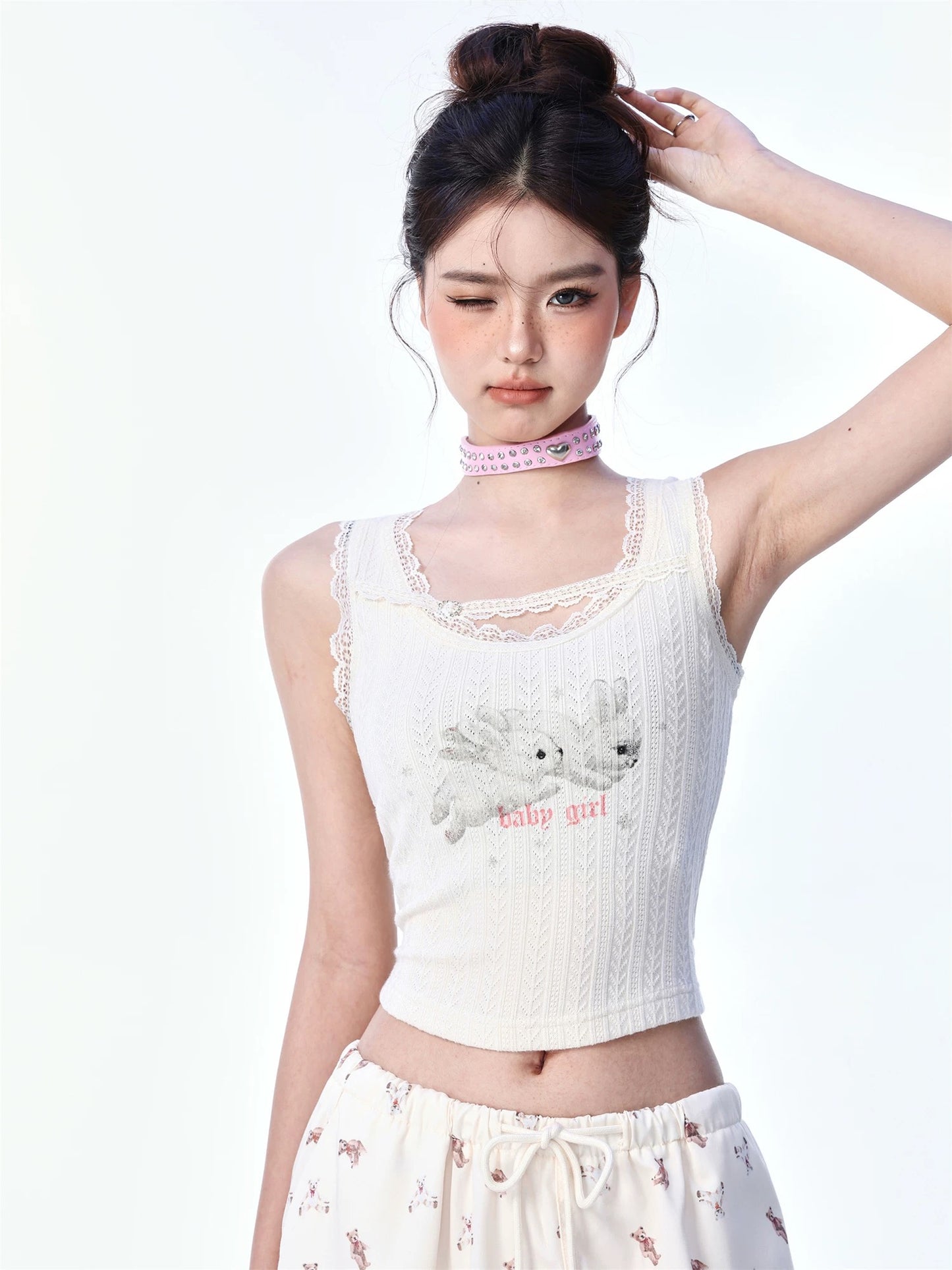SHIYIYUE lace camisole women's 2025 summer design niche rabbit print bottoming short top