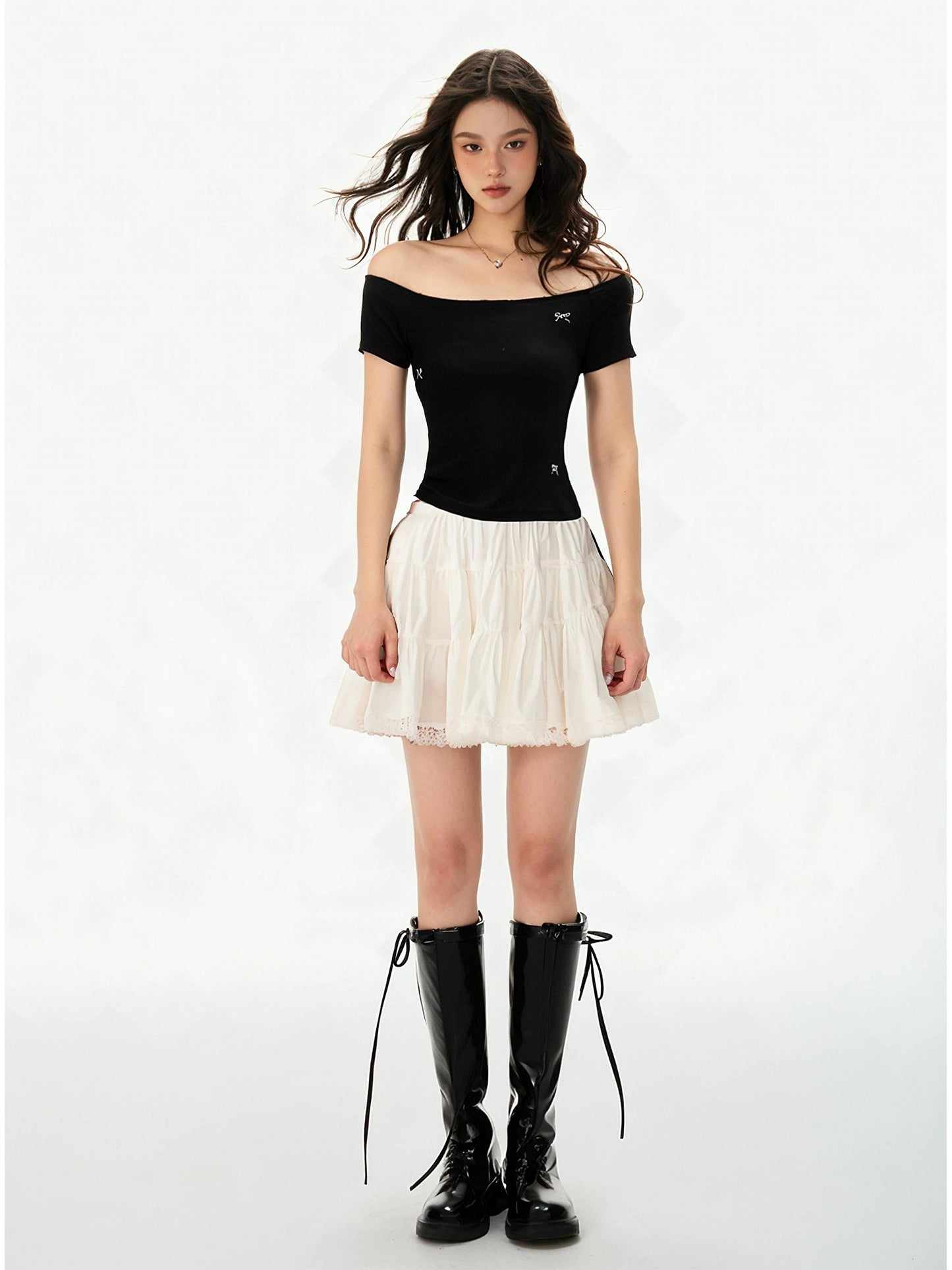 SHIYIYUE black one-shoulder short-sleeved T-shirt women's spring and summer hot girl slim right shoulder bow short bottoming shirt