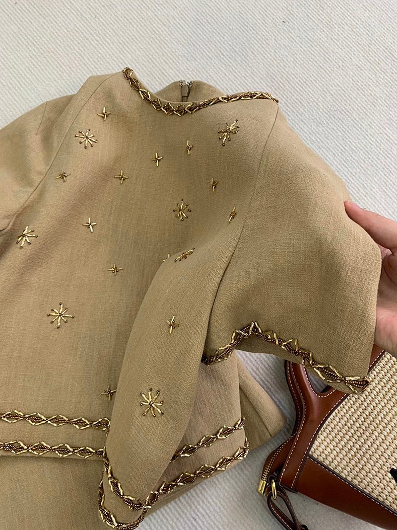 Khaki French heavy beaded short-sleeved suit for women summer 2025 new style high-end temperament celebrity slim two-piece suit