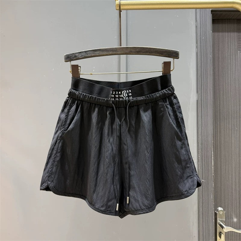 White wide-leg shorts women 2025 summer thin style fashionable all-match high waist loose casual sports a-line hot pants