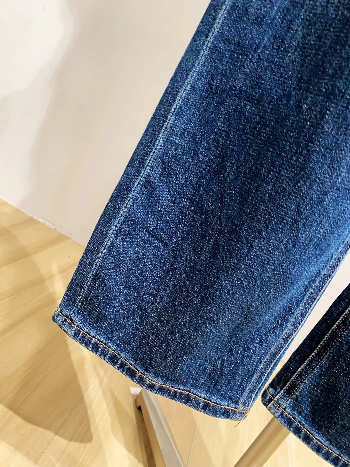 Retro high-waisted wide-leg jeans for women, spring and autumn, petite, straight leg trousers.
