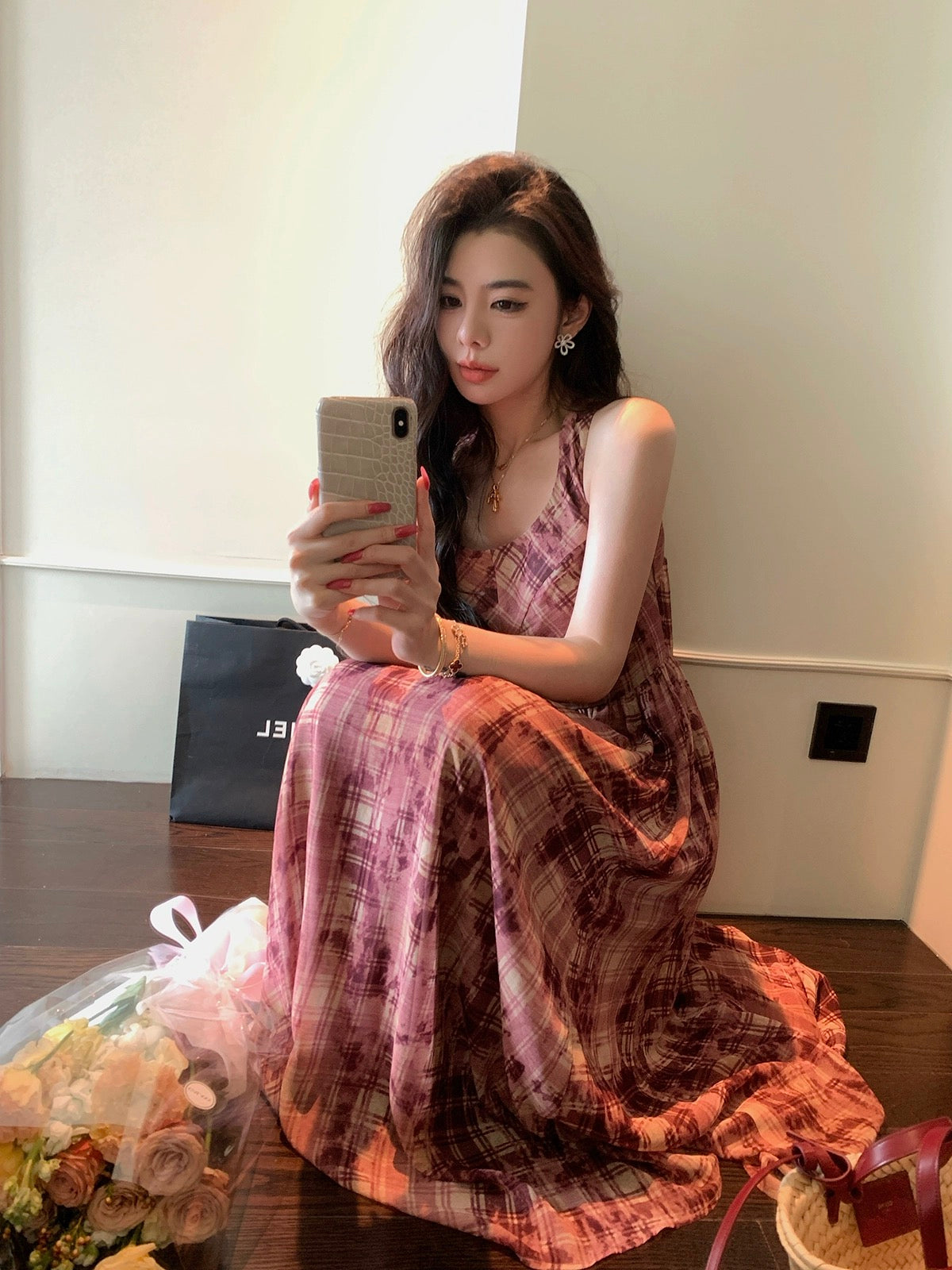 Qiu Rouyao French retro u-neck plaid a-line long dress for women spring new sexy temperament long dress