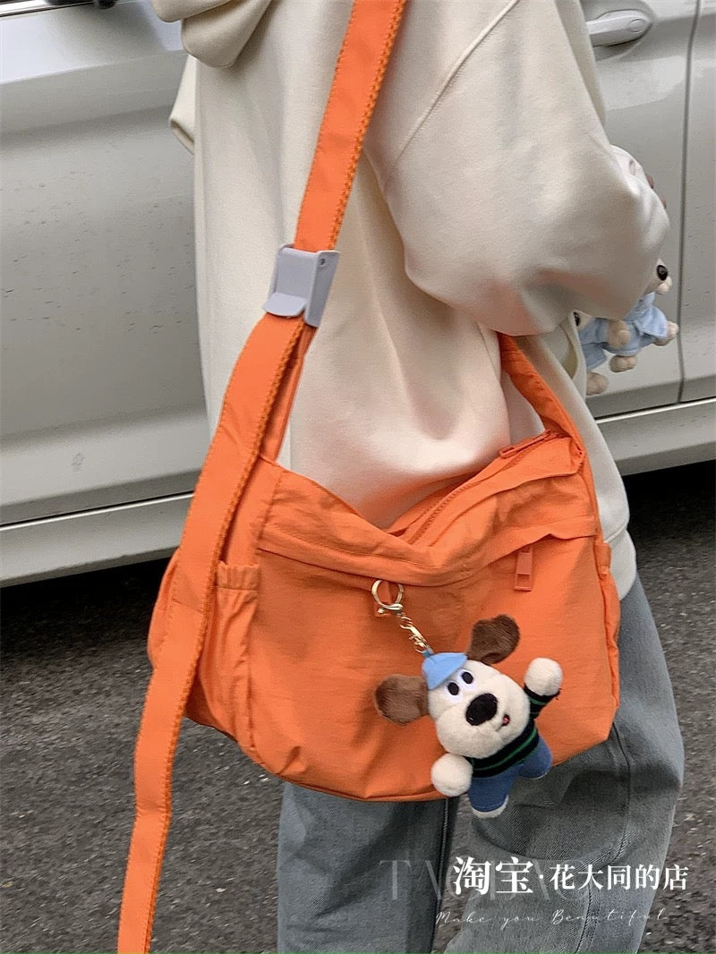 Waterproof nylon dumpling bag for men and women, cross-body bag, simple sports and leisure large capacity shoulder tote bag trendy