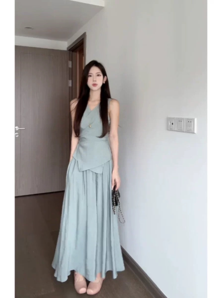 French tea break, smart and elegant outfit, a complete set of fashionable two-piece summer vests and long skirts that hit the streets and reduce age, with a high-end feel