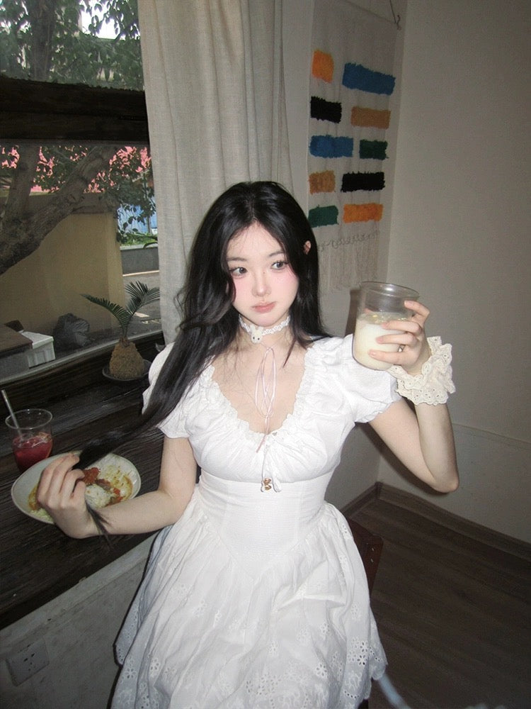 French design white embroidered lace puff sleeve dress for petite women with lace-up waist and puffy skirt