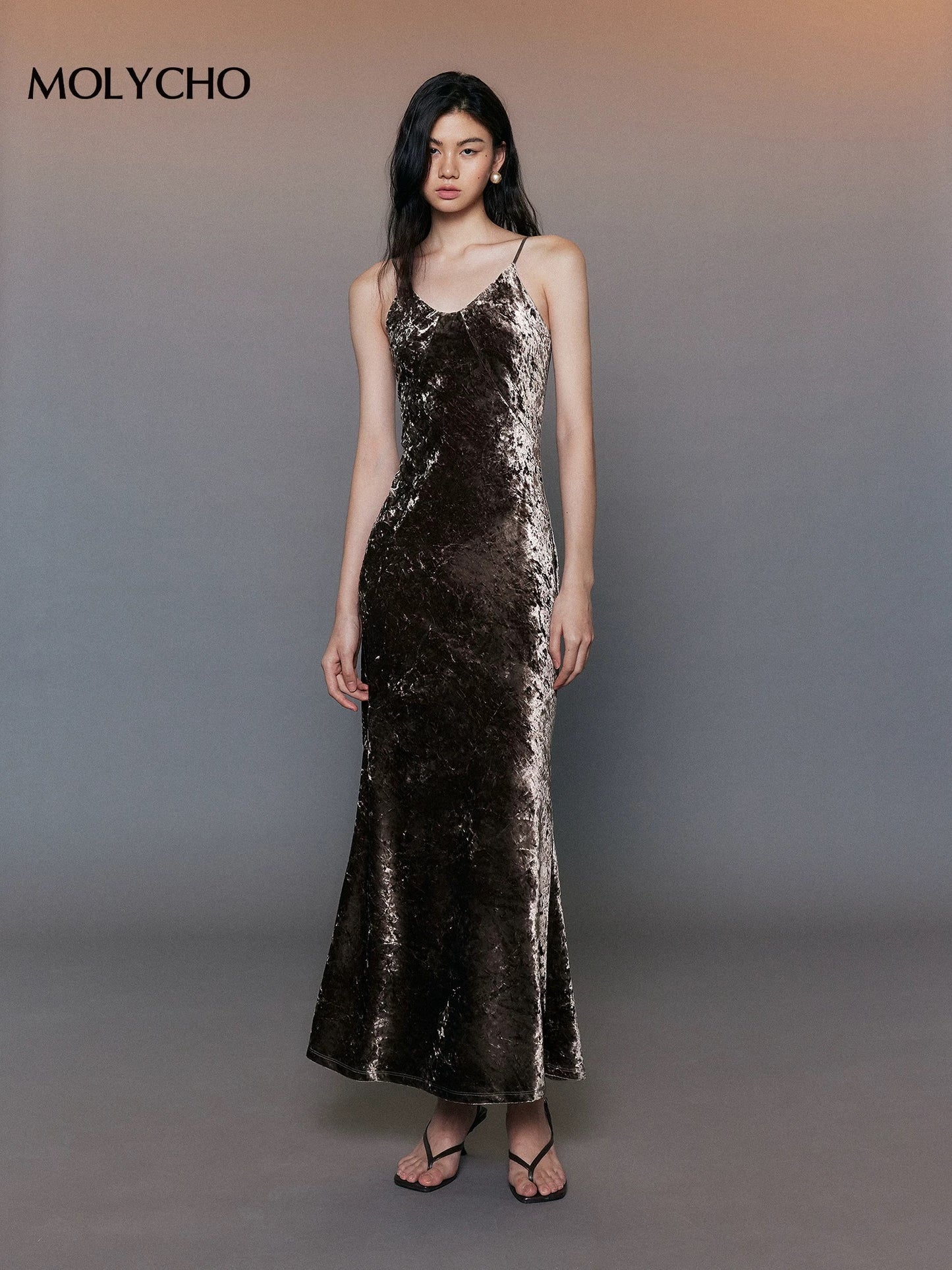 MOLYCHO Elegant Velvet Dress Women's Autumn and Winter Long Slim Bottoming with Sling Fishtail Skirt