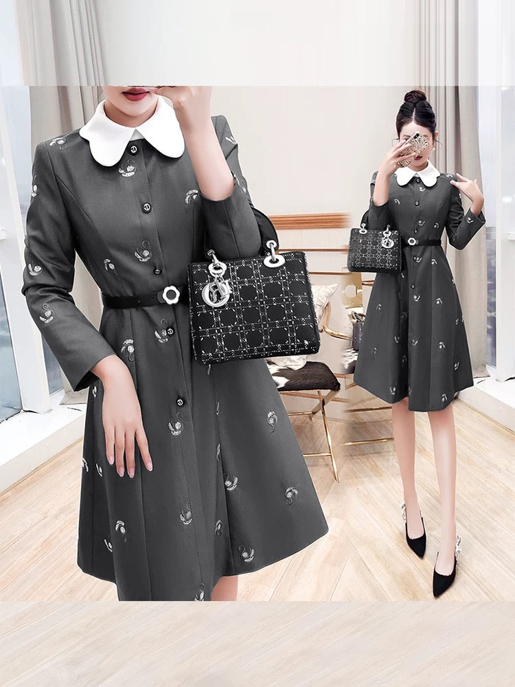 Celebrities' high-end outfits with skirts, women's clothing, 2024 new autumn and winter clothing, mid-length age-reducing coats and inner dresses