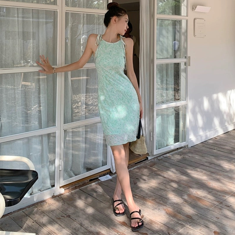 Temperament fresh mint green suspender dress women's 2023 summer new textured sleeveless floral short skirt