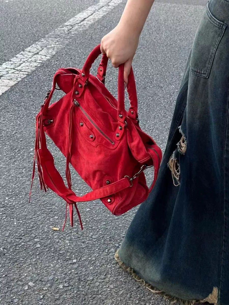 Niche design large-capacity shoulder bag 2024 autumn and winter new trendy portable commuter bag second-hand motorcycle hottie bag