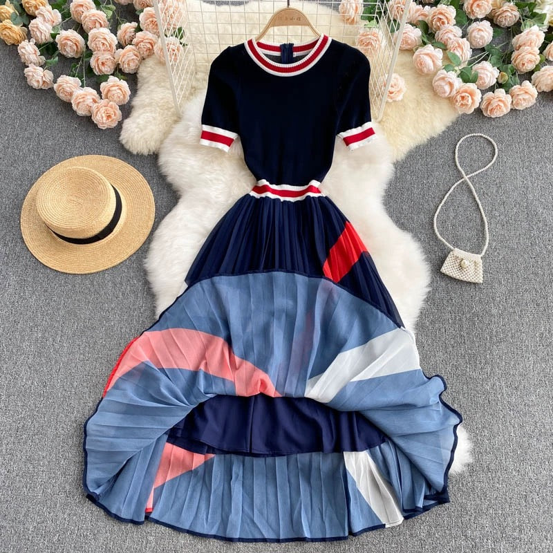 Knitted short-sleeved design color-blocked striped splicing heavy-duty pleated chiffon dress 2022 new summer slim skirt