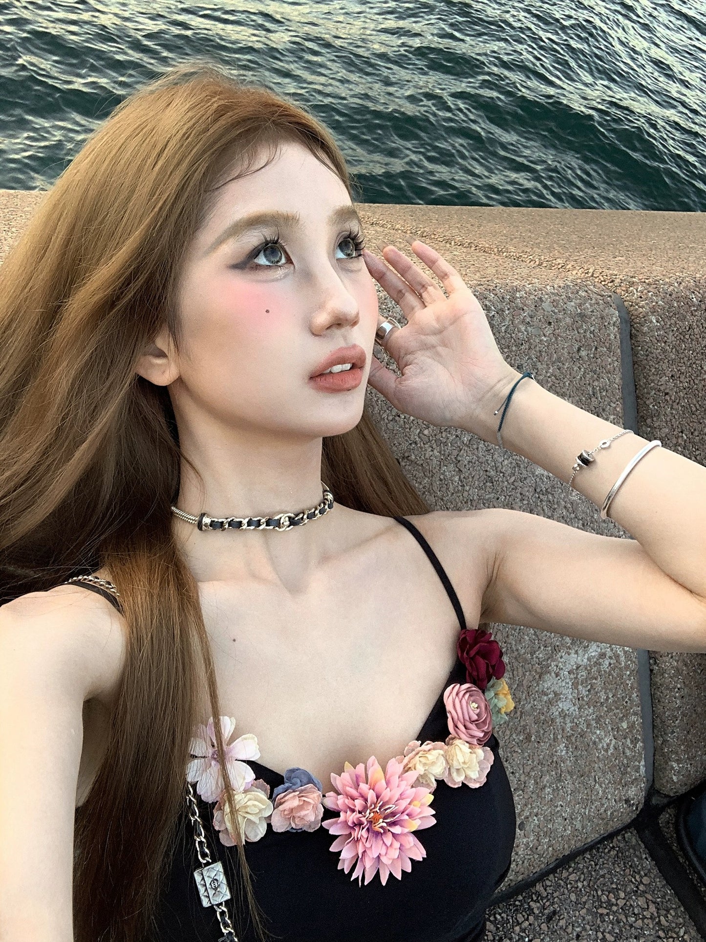 Tongiiuu Wei Mi Sicily Heavy Industry V-neck suspender dress women's herringbone waist slimming A-line short skirt summer