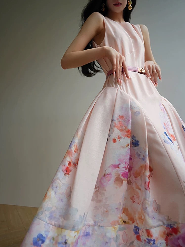 Aconiconi|Anna Rose, a rich girl with elegant printed vest long skirt and romantic dress