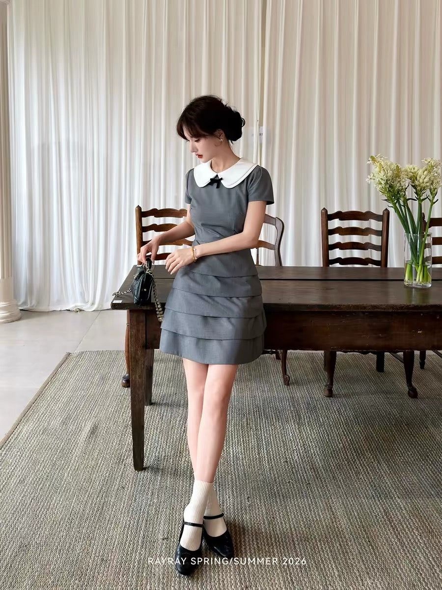 Lei Yingjun's Korean-style preppy color-blocked Peter Pan collar dress for women, summer fitted waist cake skirt.