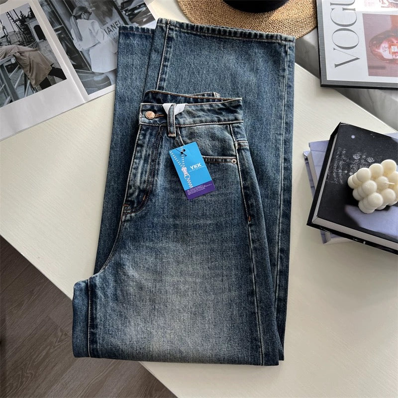 Retro-style distressed whiskers, non-stretch straight leg jeans for women, perfect for autumn, slimming and flowy wide-leg style.