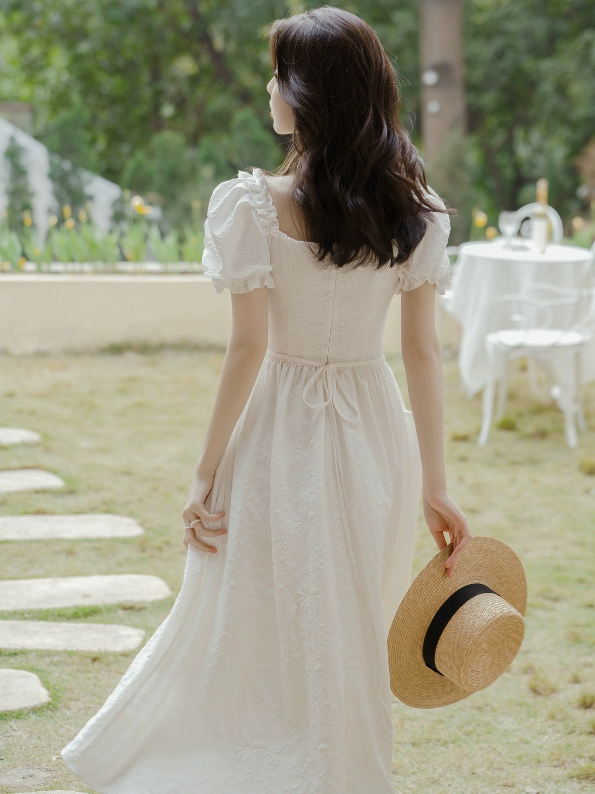 2024 new summer skirt for women, French style first love dress, jacquard sweet square neck, slim and high-end