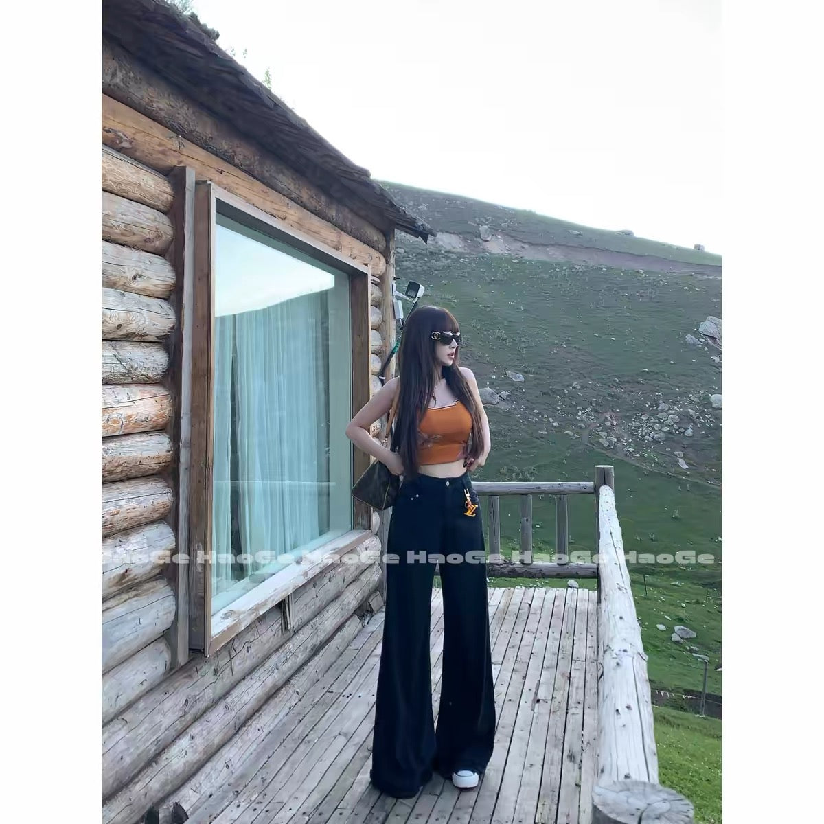 Hao Ge’s Top Picks: High-Waisted, Loose-Fit Straight-Leg Jeans (New for Autumn 2026) – Trendy & Stylish