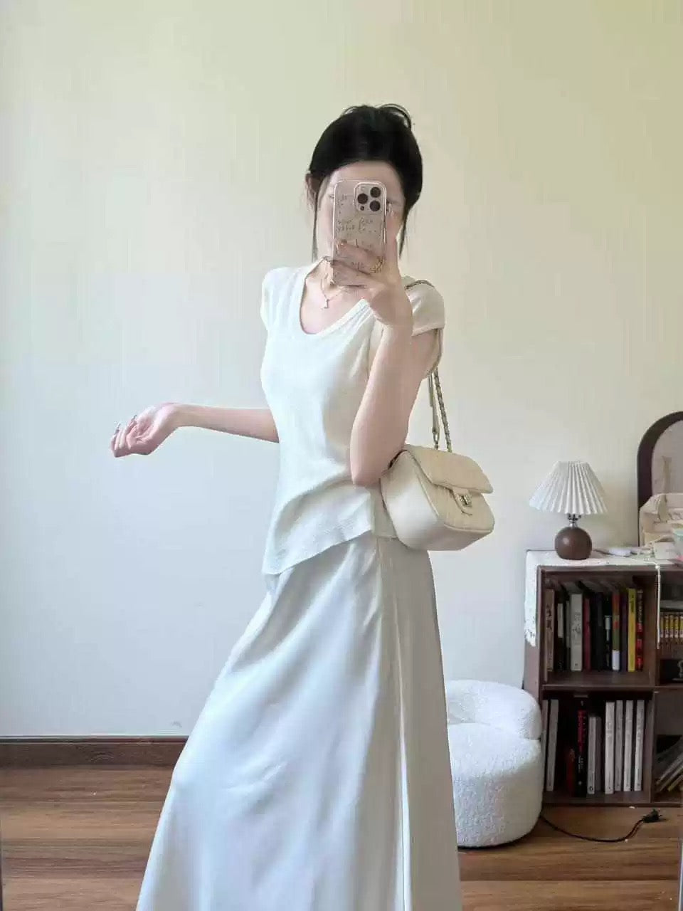 French white acetate satin skirt for women summer 2025 new style high-end temperament slim hip fishtail long skirt
