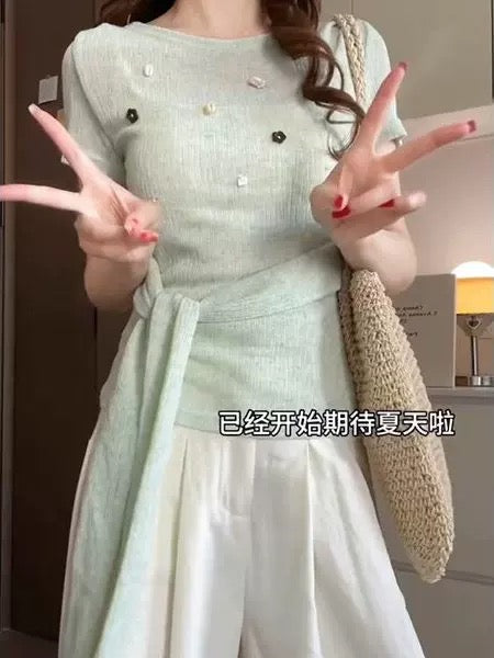 2025 Summer Beautiful Outfits A Complete Set of Korean Design Niche Short-sleeved Tops Wide-leg Pants Two-piece Suit for Women
