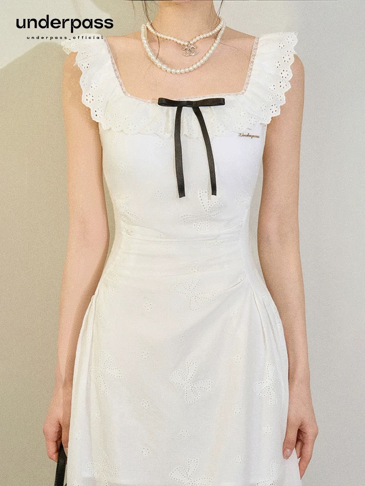 Underpass original design French white sweet bow hollow embroidery atmospheric square neck dress
