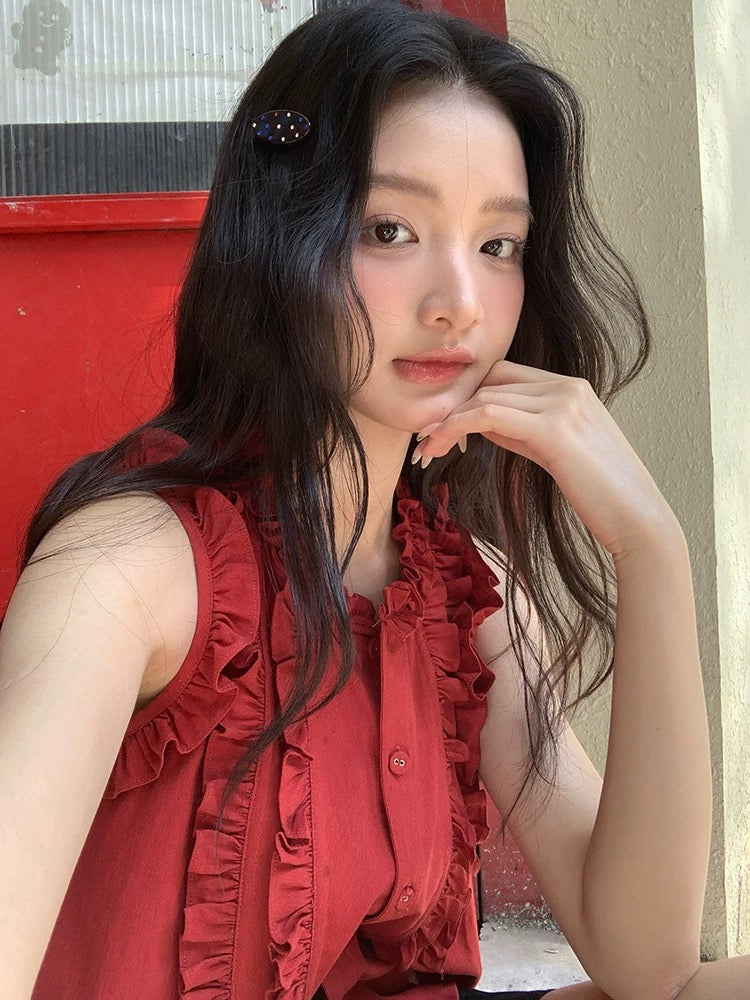 Find the perfect red vest with ruffled trim for women, perfect for summer wear, 2026 new style, super stylish sleeveless top, thin design