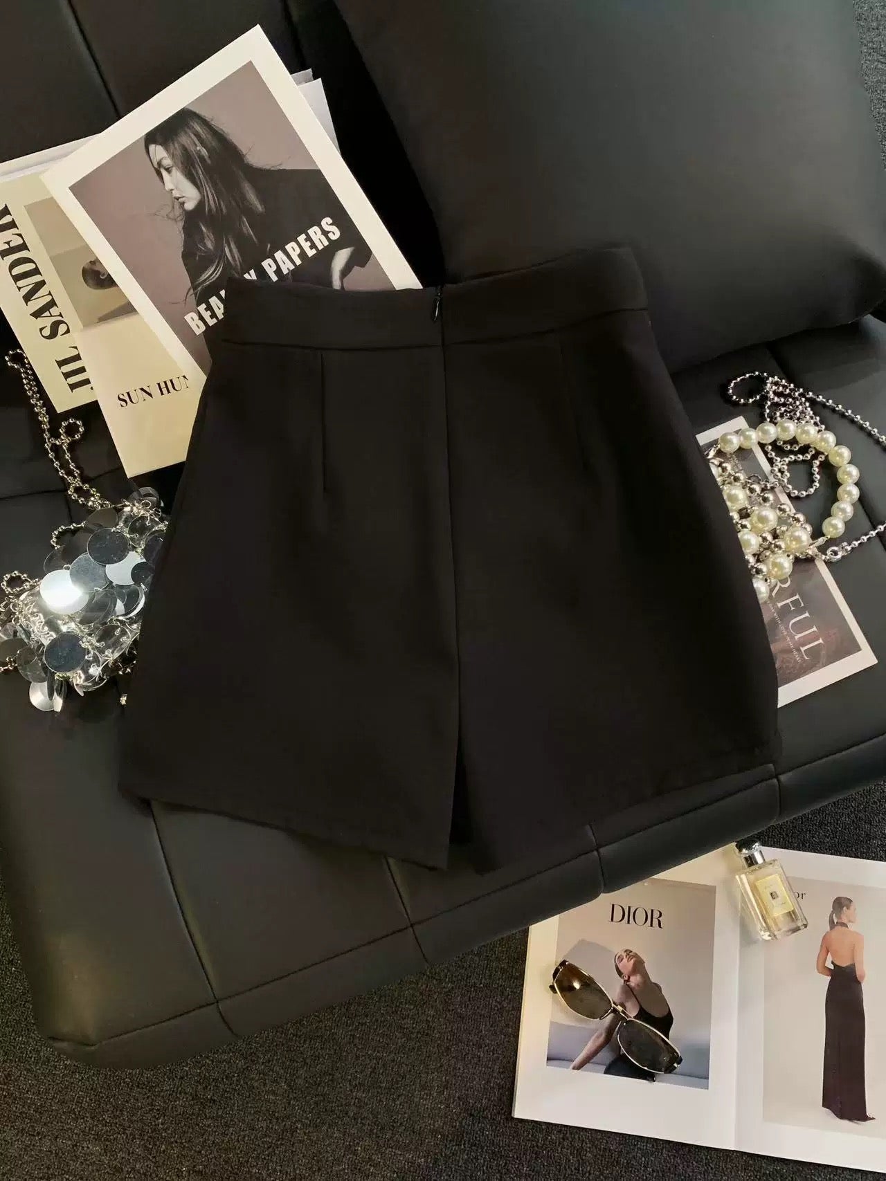 ZHOUYI/Monday Summer 2025 Hot Selling Shorts: Stylish Rhinestone Pants, Versatile, Leg-Lengthening, Elegant Suit Pants