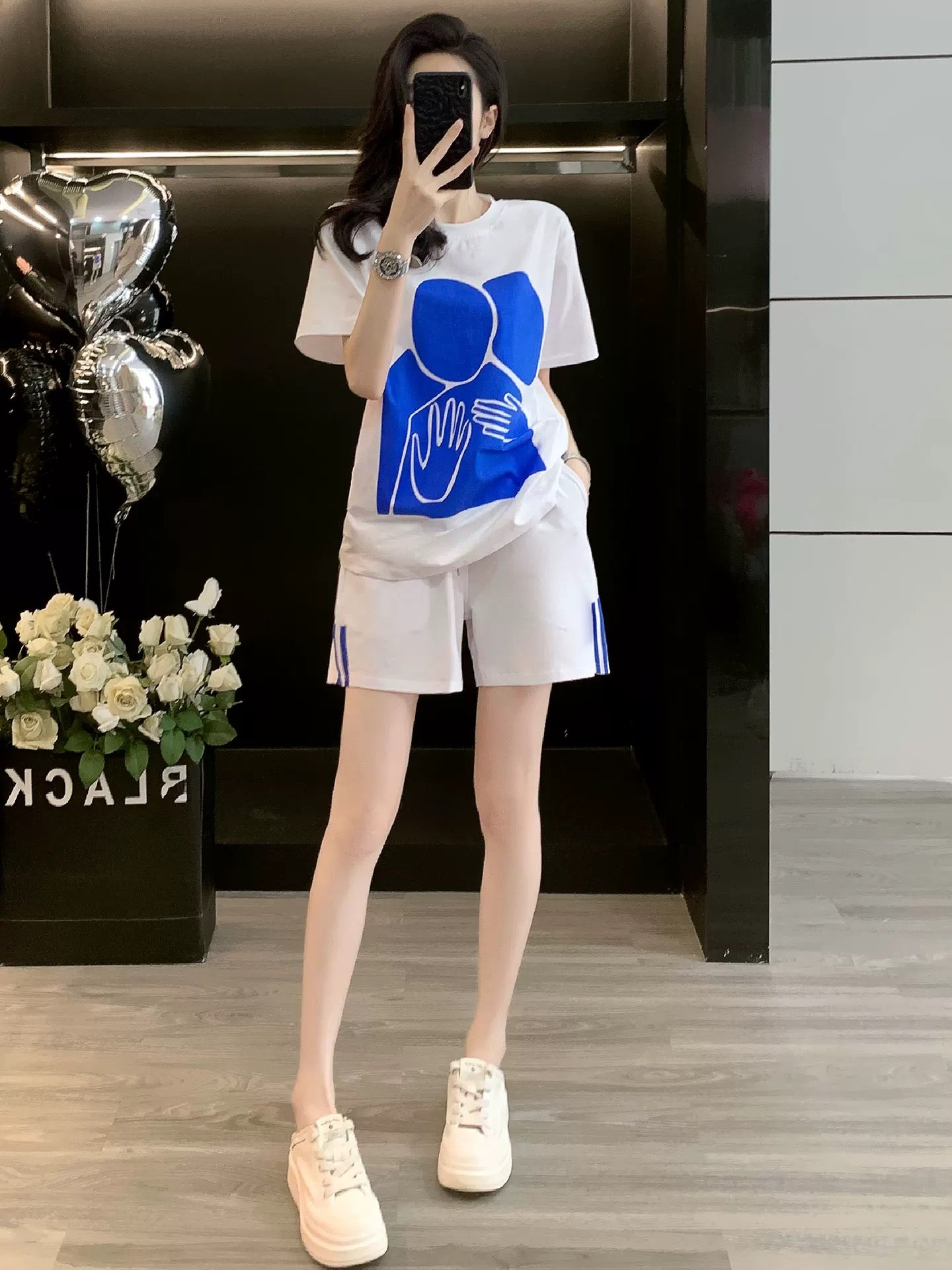 Casual sports print short-sleeved suit for women summer 2025 fashionable loose trendy shorts two-piece suit for running and slimming