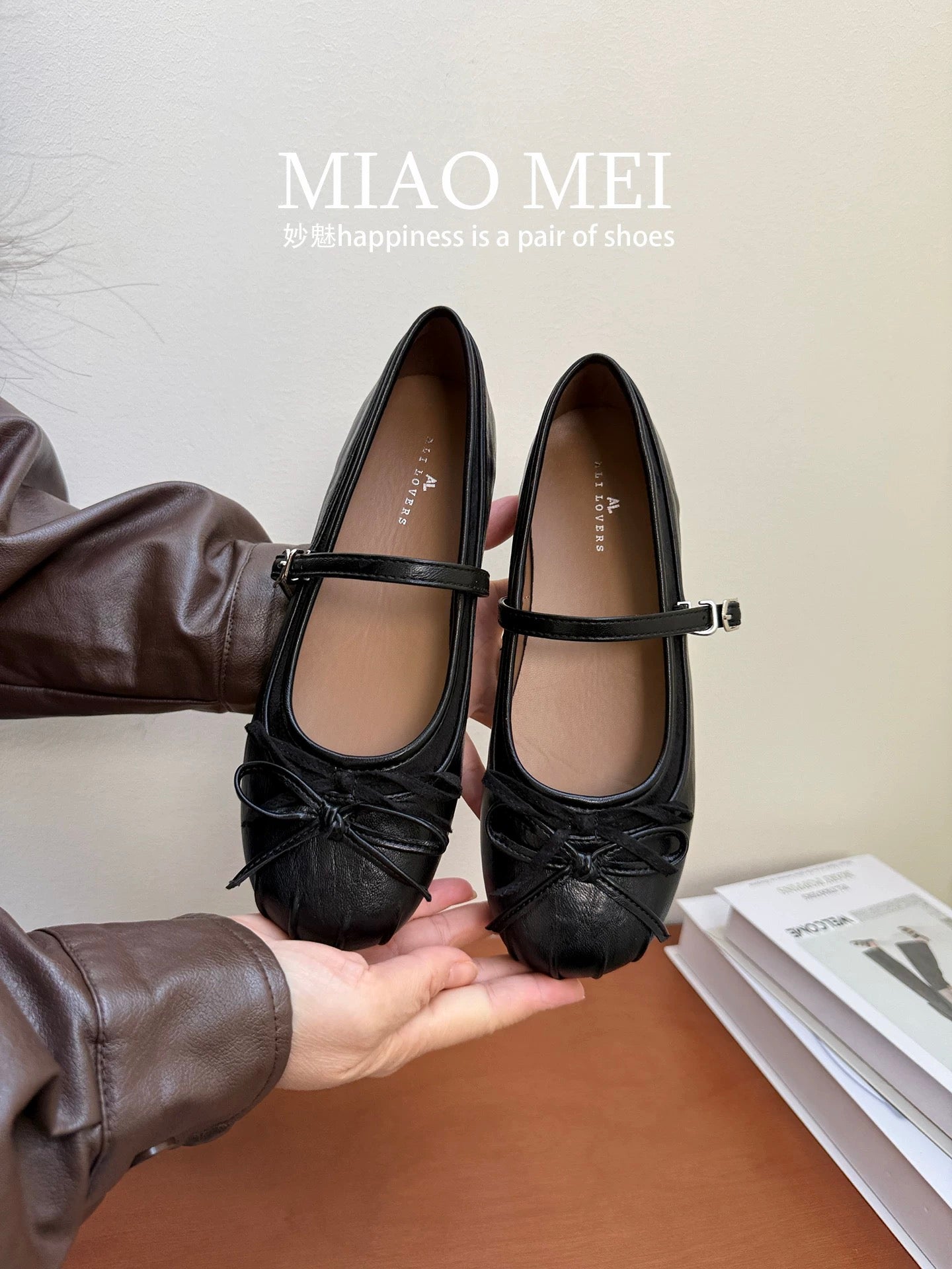 Retro-inspired, niche design flat ballet flats for women, 2026 spring and autumn new style French-style Mary Jane shoes with one strap.