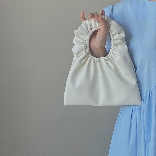 Luzi 2024 niche new women's bag spring and summer cute girly pleated cloud bag hand mini bag