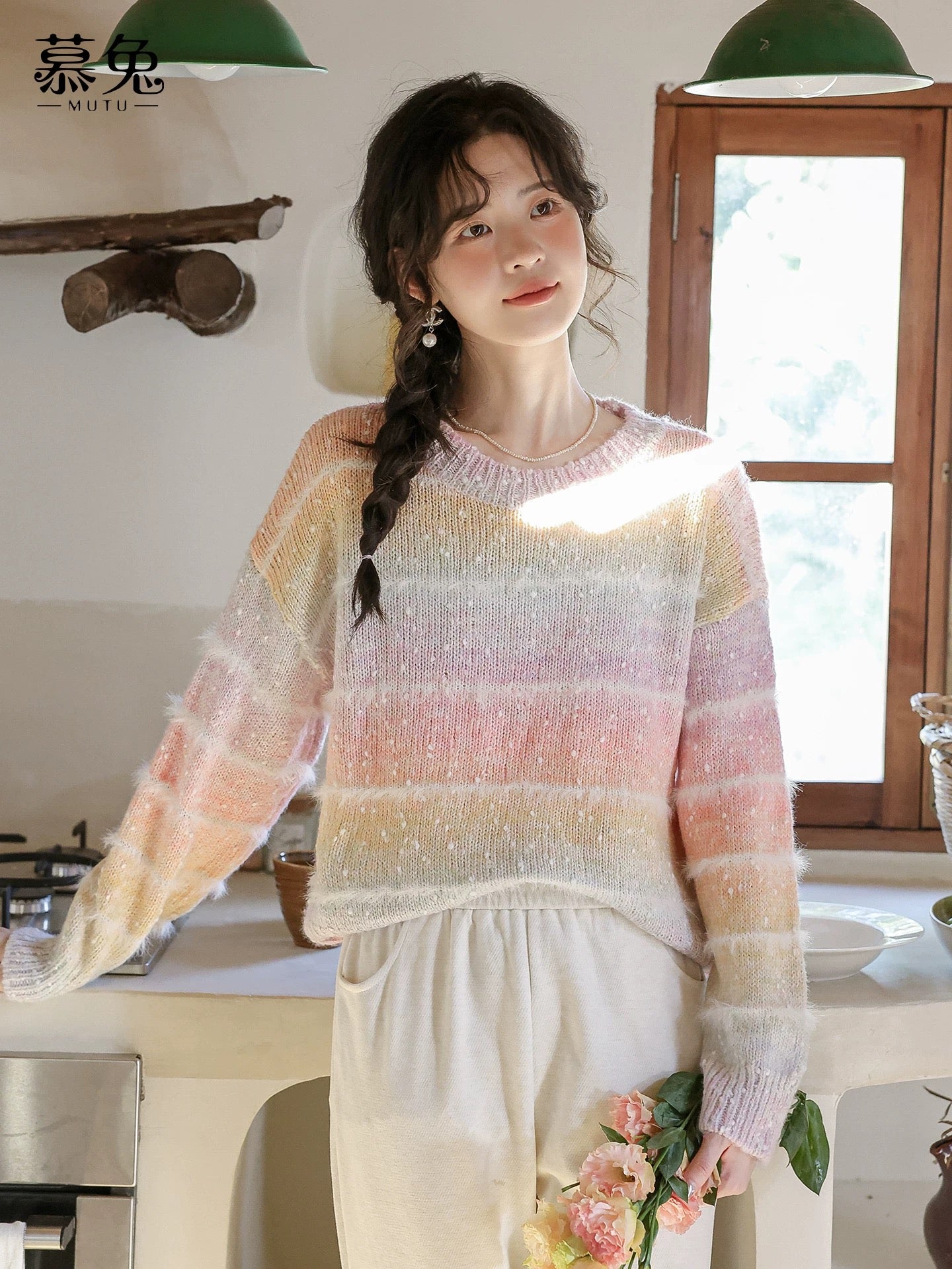 MuTu Sweet and Lazy Gradient Color Sweater for Women, 2025 Autumn New Style, Petite, Loose Fit, Slimming Long-Sleeved Top