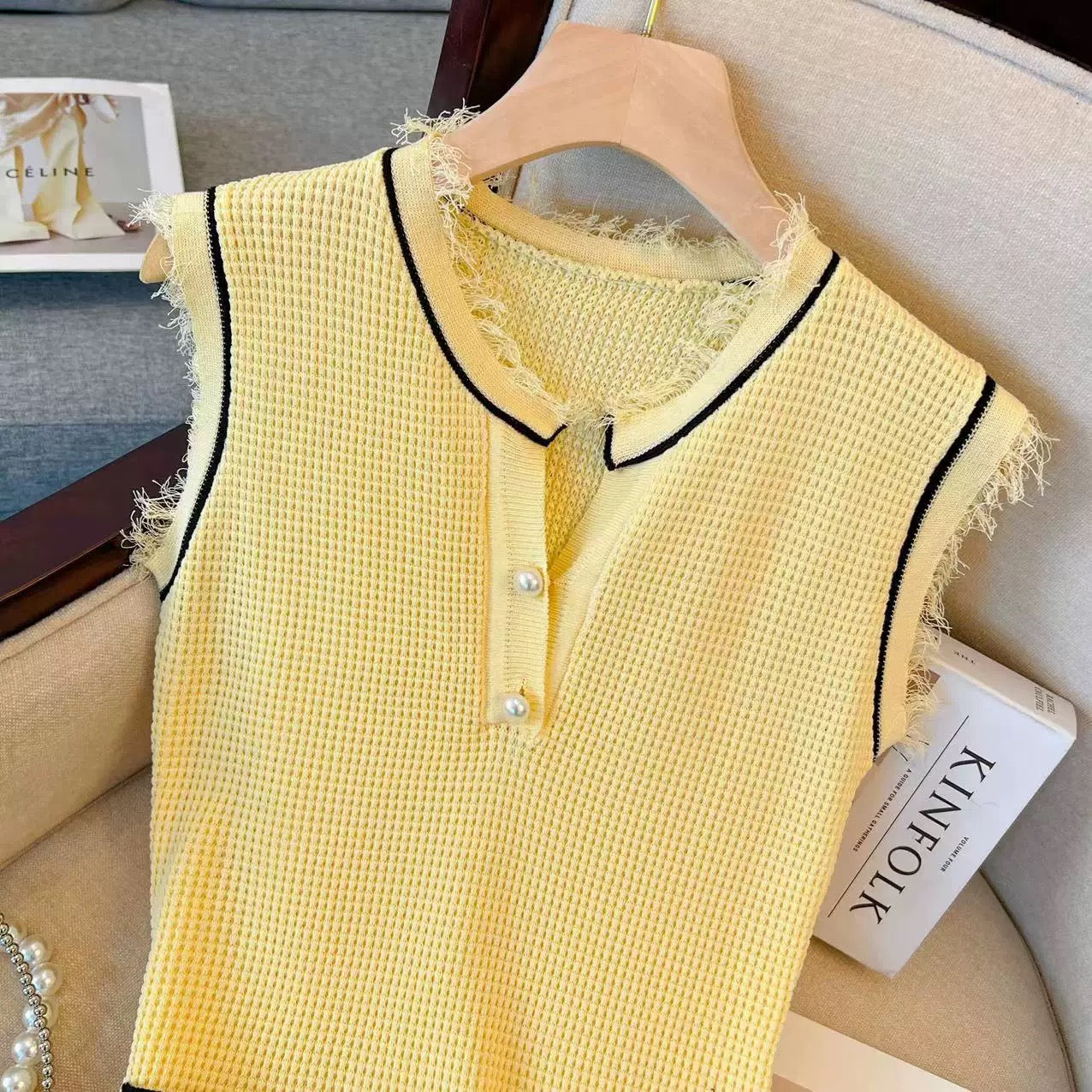 Foreign trade export last single women's clothing cut label big brand genuine pick-up design sense niche small fragrance style sleeveless dress for women