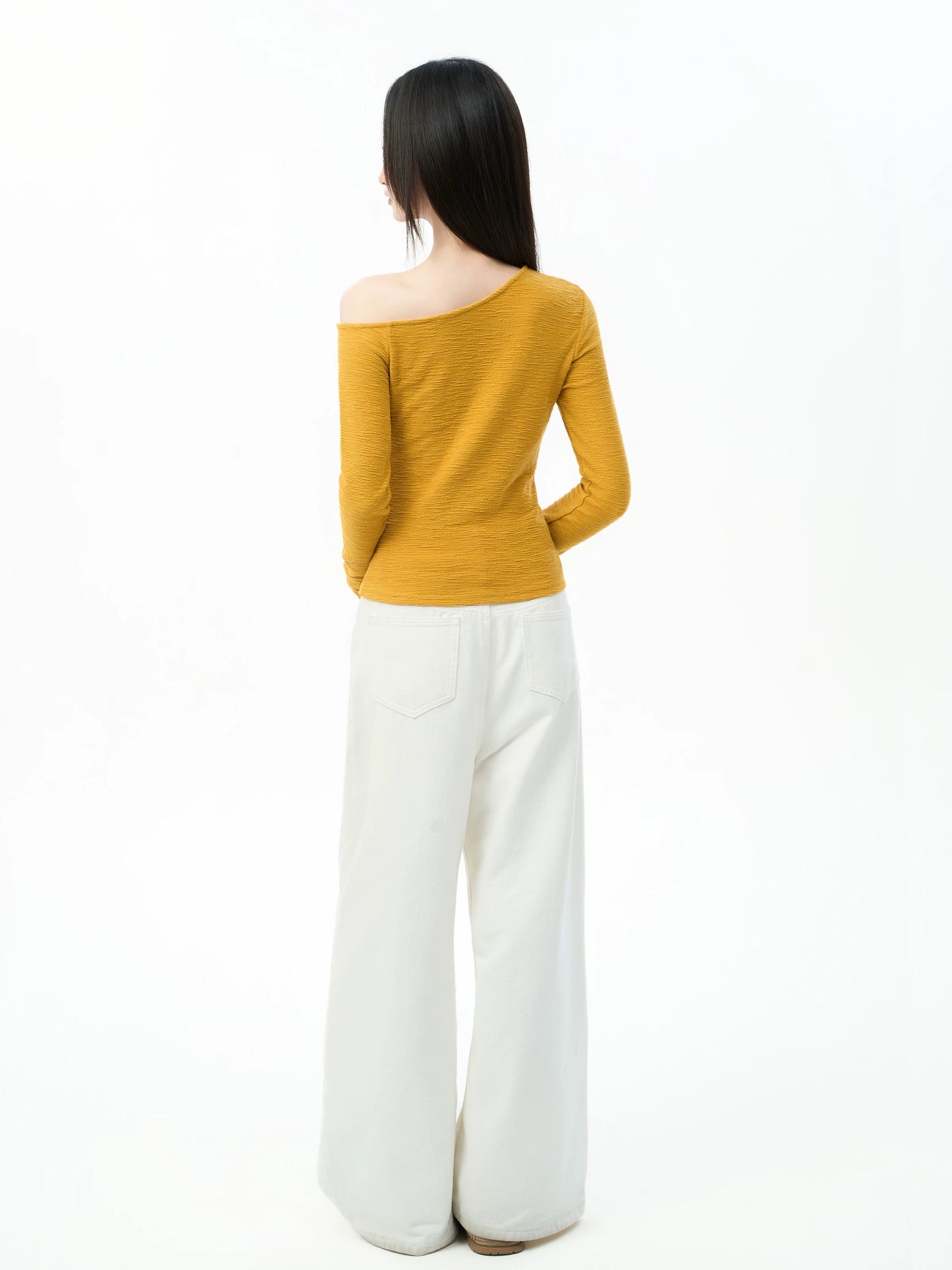 iiiamX Early Autumn Yellow Off-Shoulder Long-Sleeve T-Shirt for Women, Autumn Off-Shoulder Slim Fit Innerwear, Sexy Girl Top, 2025 New Style