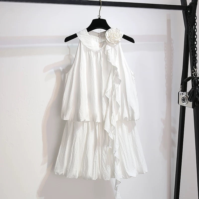 Beautiful mint green sleeveless top fluffy flower bud short skirt two-piece suit female 2025 summer new halter neck dress