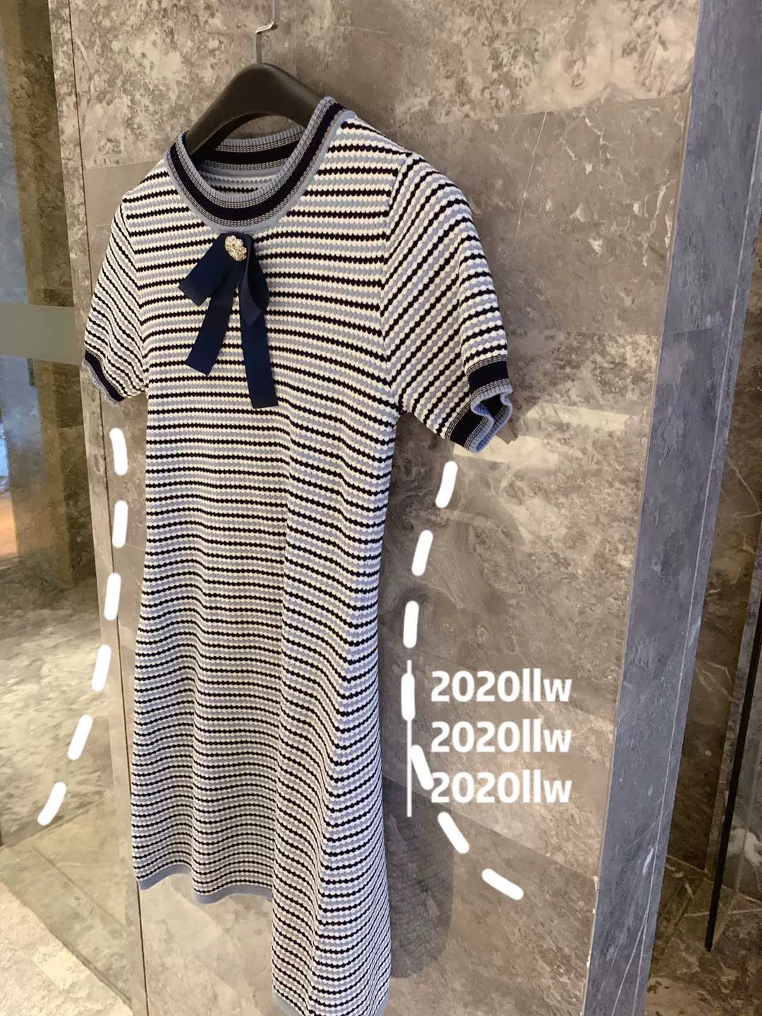 Foreign trade label cut women's clothing, big brand tail goods removed from the cabinet, genuine clearance~ Striped small fragrant style knitted dress for summer