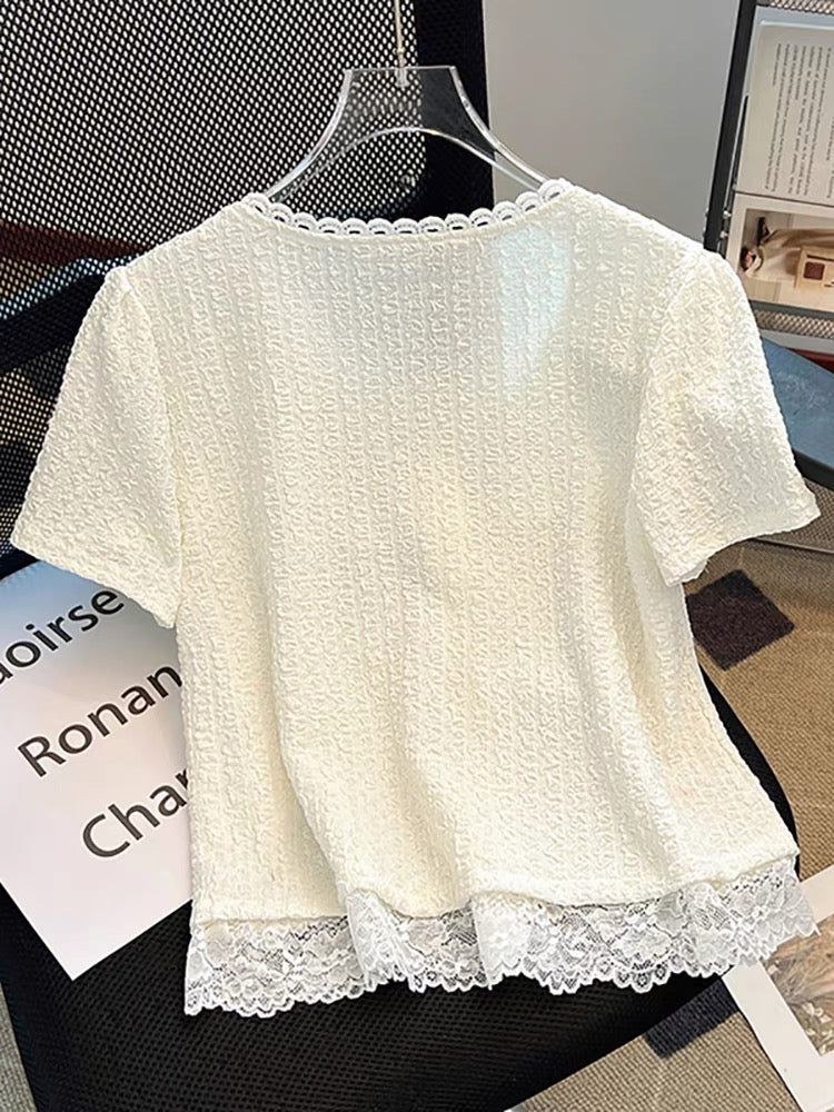 Self-retained model recommendation ~ French lace stitching short-sleeved T-shirt female 2025 summer new slim short top
