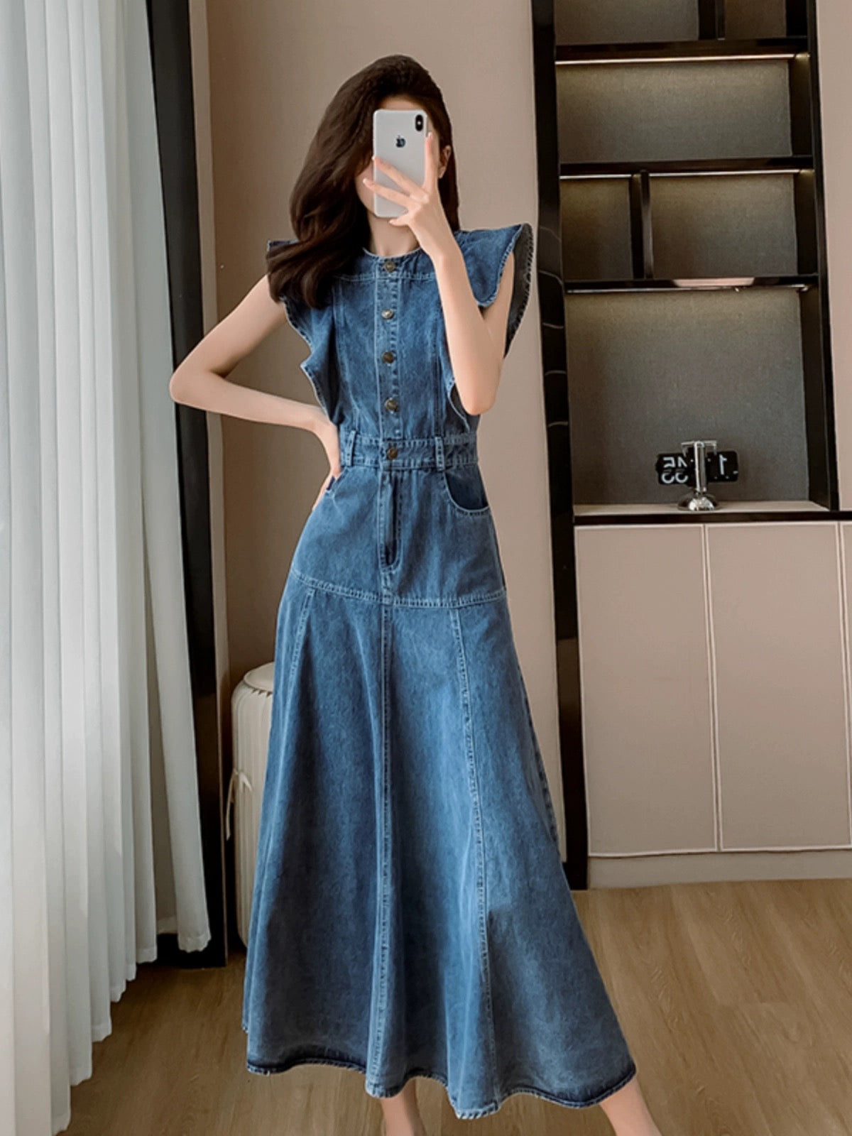 Retro Hong Kong style denim dress for women with summer design, waist – Lee Nhi Boutique Retro Hong Kong style denim dress for women with summer design, waist – Lee Nhi Boutique