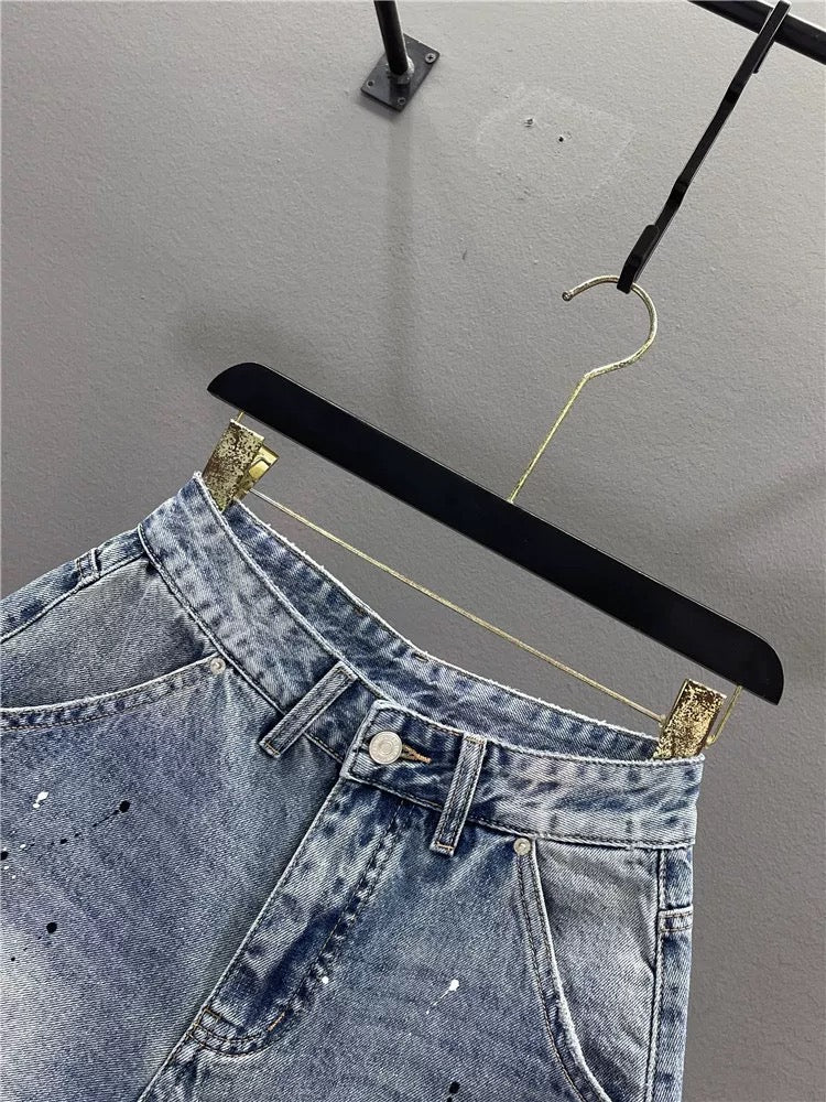 European goods personalized spray-painted denim shorts women 2025 summer high waist loose slim A-line wide-leg pants raw edge hot pants