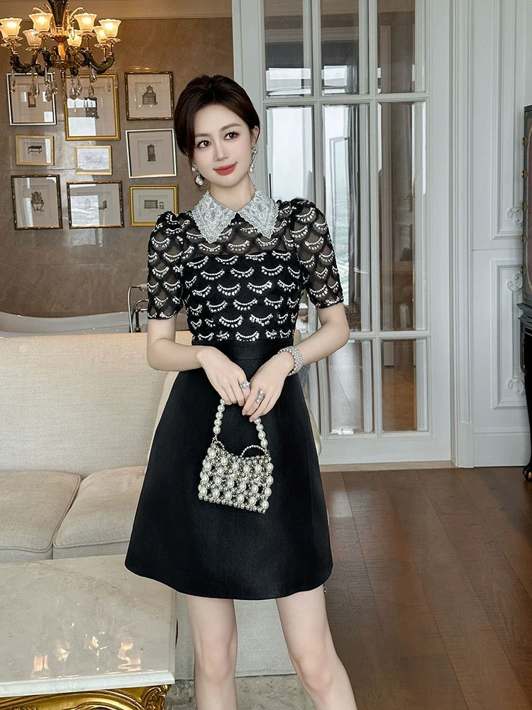 Small fragrant dress for women with waist, French style, small polo collar, sequined design, black slimming A-line skirt for summer