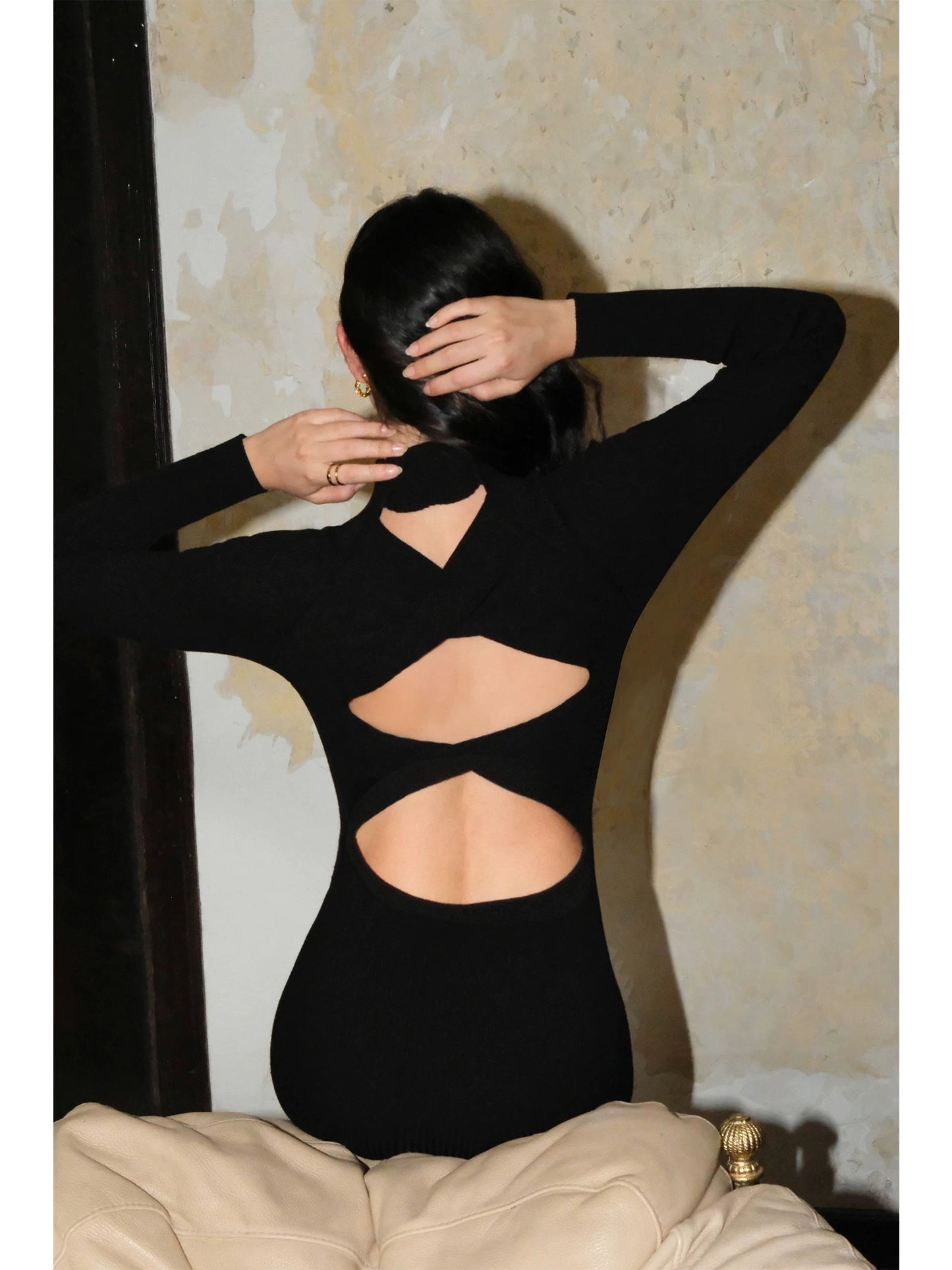 NEVA HU black half-high collar backless knitted dress with niche waist slimming mid-length skirt