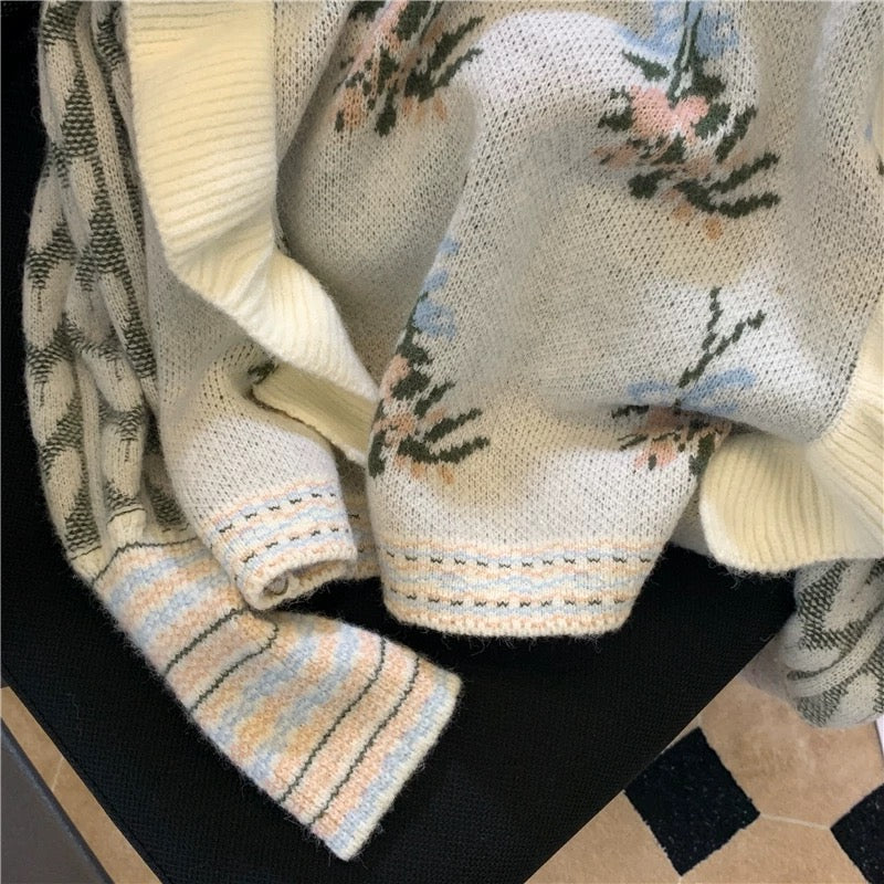 Japanese style vintage jacquard pullover sweater, short top, 2025 autumn/winter new round neck lace long sleeve knitwear.