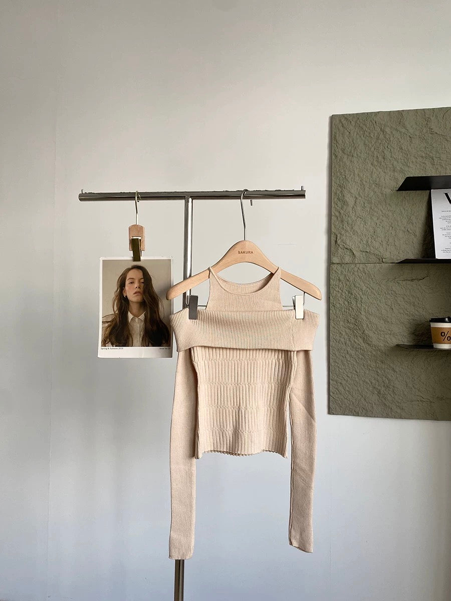 2025 Autumn New Korean Style Slim Fit Knit Long Sleeve Fashion Off-Shoulder Halter Neck Top for Women