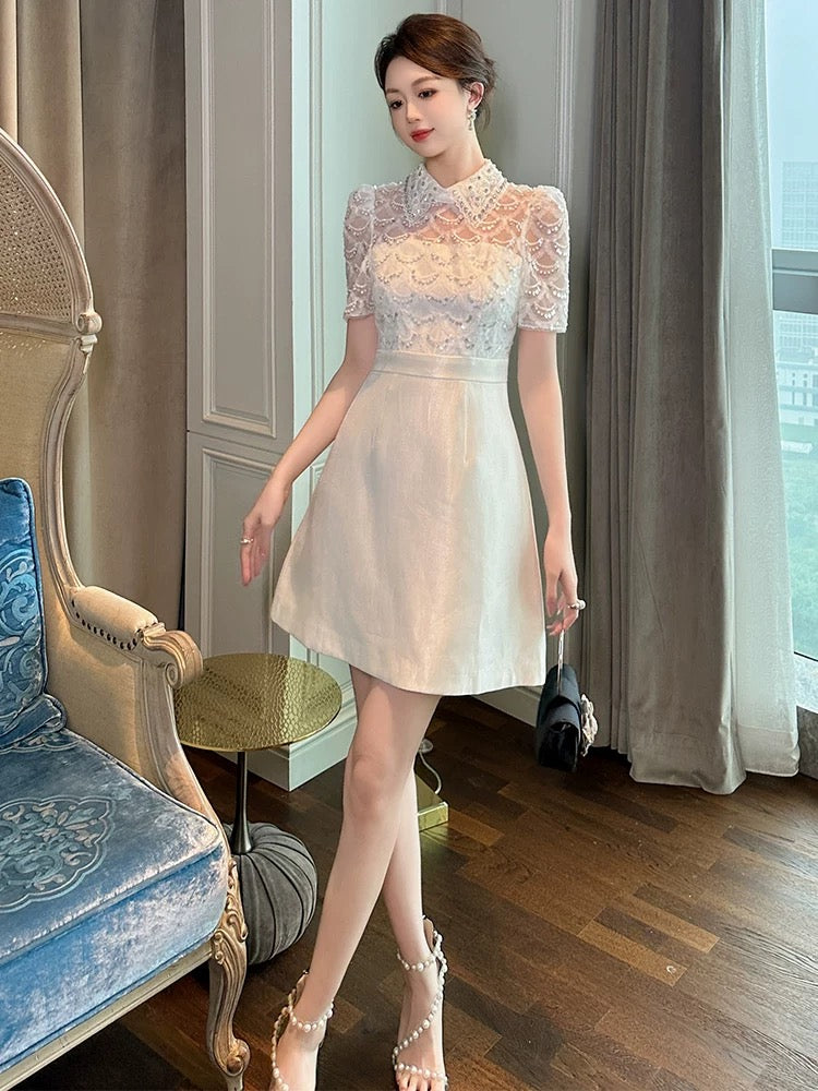 European station white dress for women, summer doll collar, ladylike temperament, high-end luxury, big-name brand satin splicing skirt