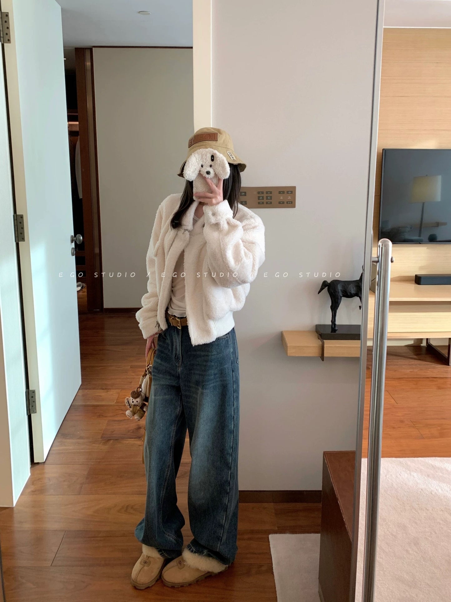 e go studio Women's Cotton-lined Fleece Lined Inner Layer Washed Blue Winter Slightly Flared Straight Wide-Leg Jeans, Loose Fit