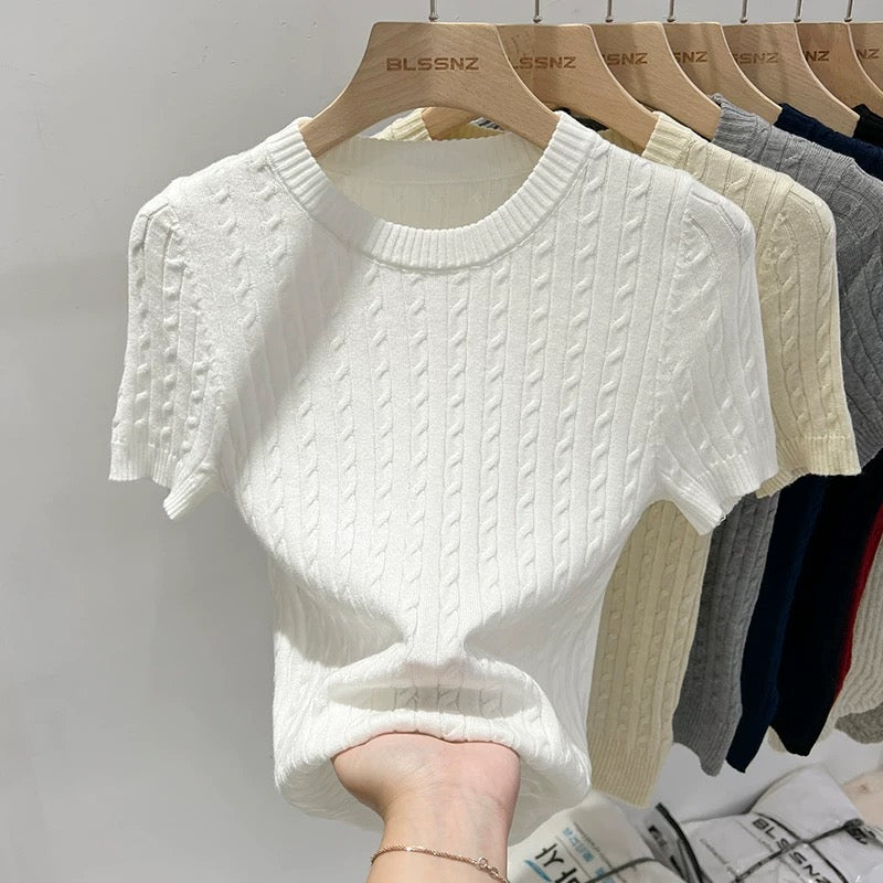 Round neck apricot short-sleeved sweater for women summer 2024 new design twist slim short t-shirt top trendy